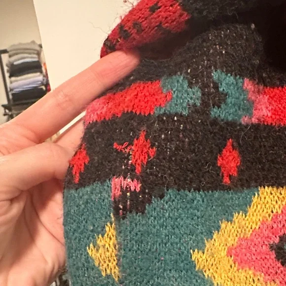 Fruit of the Loom Multicolor Patterned Cardigan - Picture 7 of 8